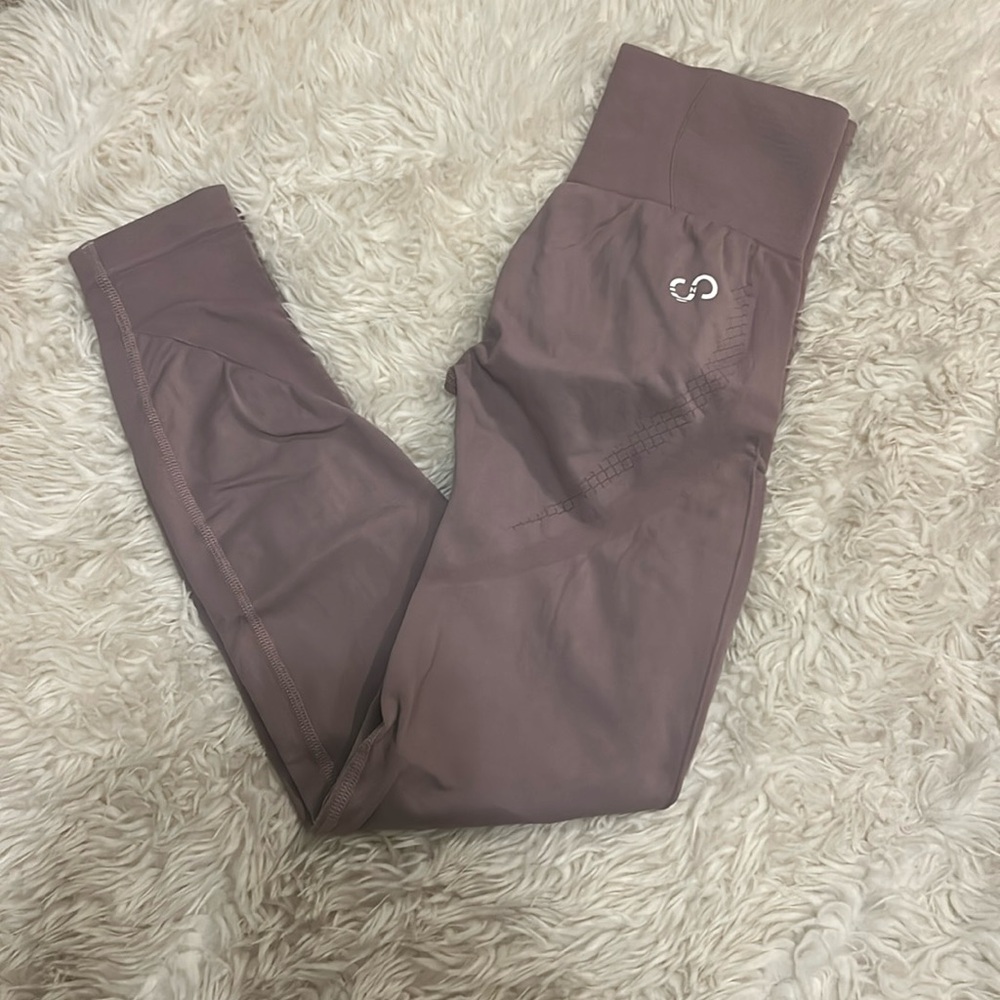 Curves & Combat Boots Sculpt Seamless Leggings